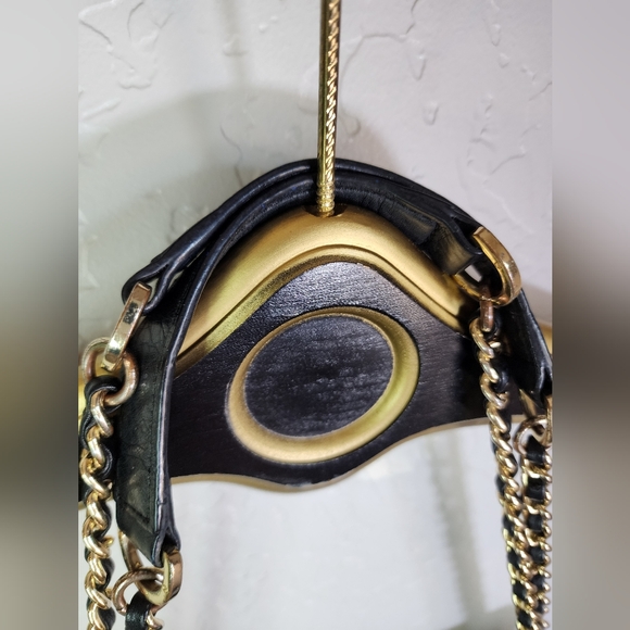 Tory Burch Small Marion Crochet Straw Saddlebag - Picture 5 of 16